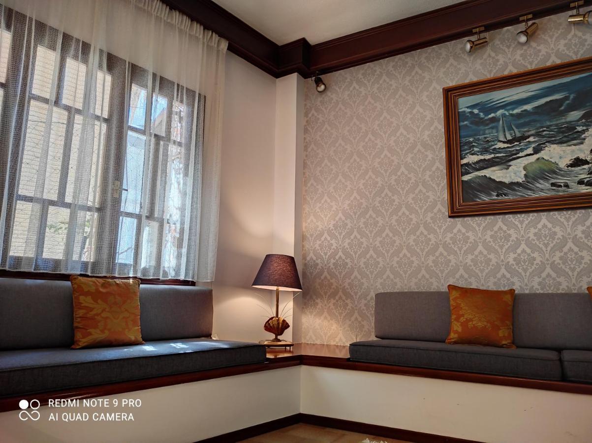 Johnny'S Loft Apartment Agrinio Exterior foto