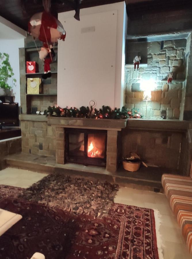 Johnny'S Loft Apartment Agrinio Exterior foto