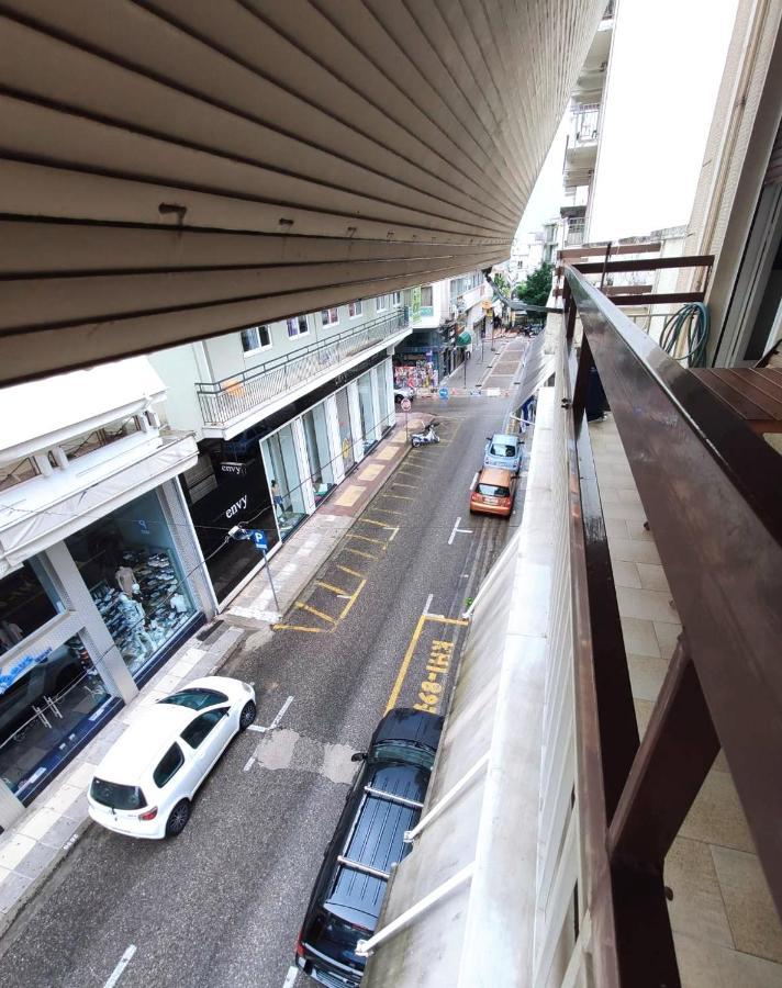 Johnny'S Loft Apartment Agrinio Exterior foto